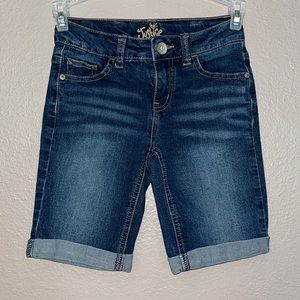 Justice Girl’s 10S Cuffed denim Shorts